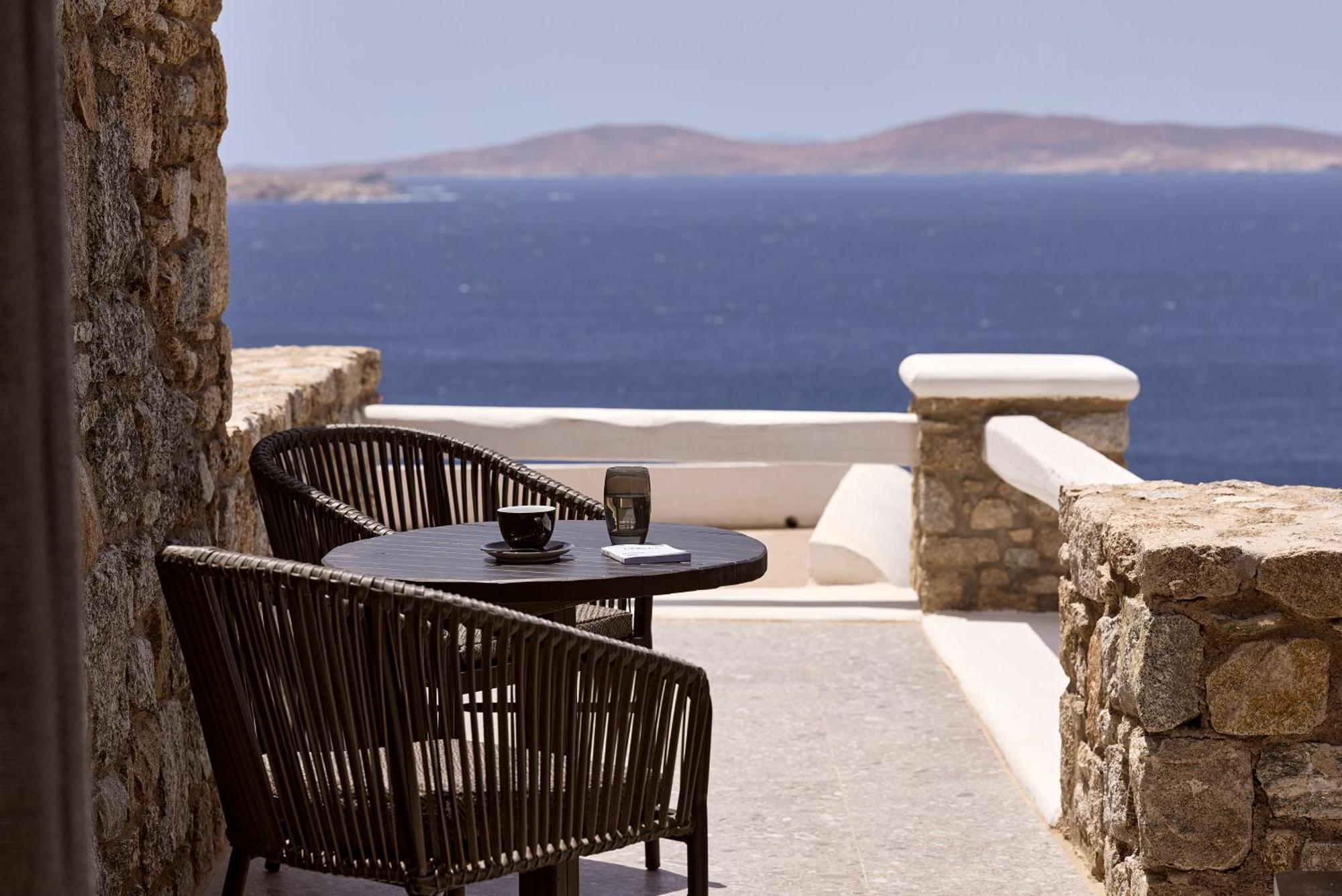 Amazon Mykonos Suites & Spa Agios Ioannis Diakoftis Екстер'єр фото