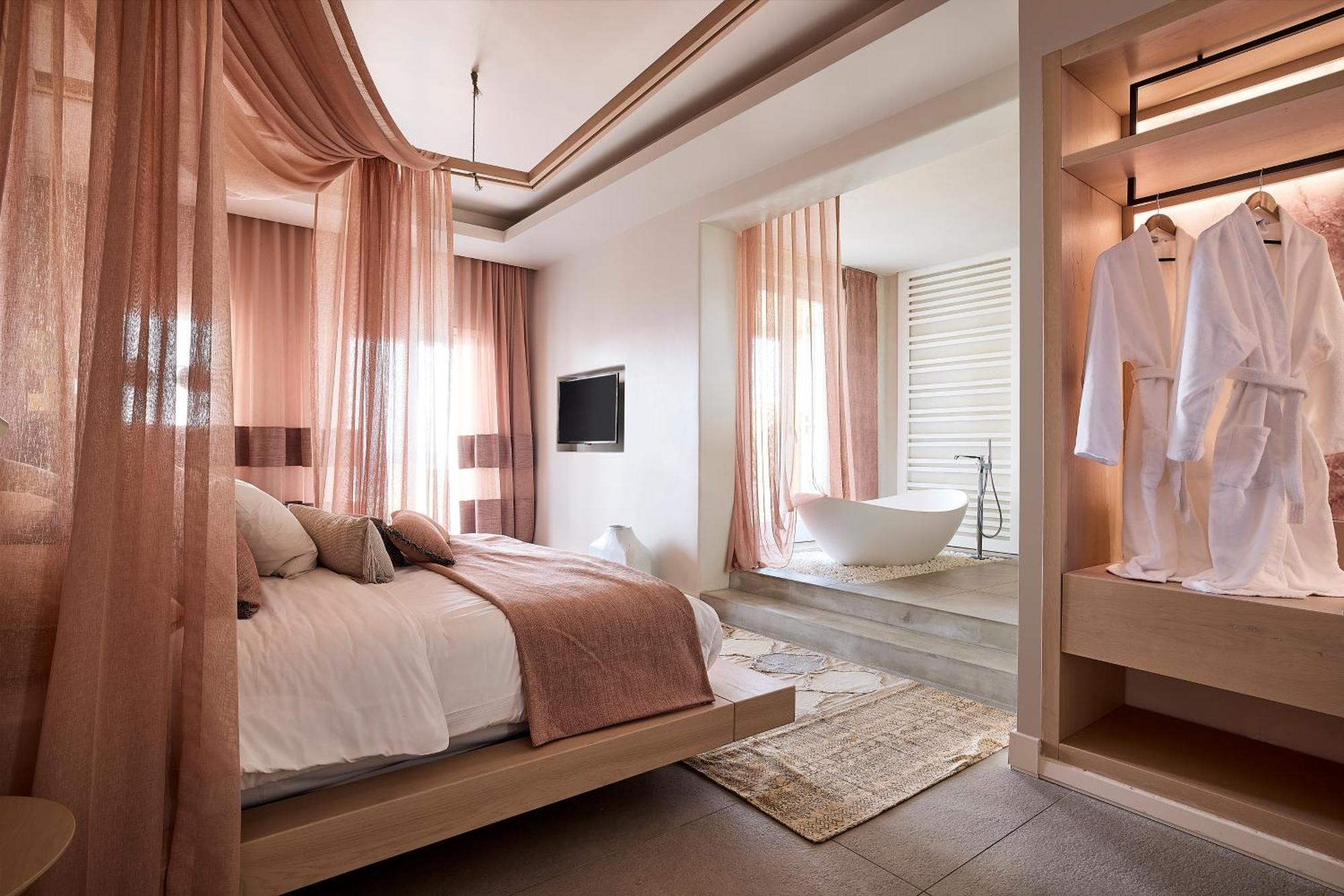 Amazon Mykonos Suites & Spa Agios Ioannis Diakoftis Екстер'єр фото